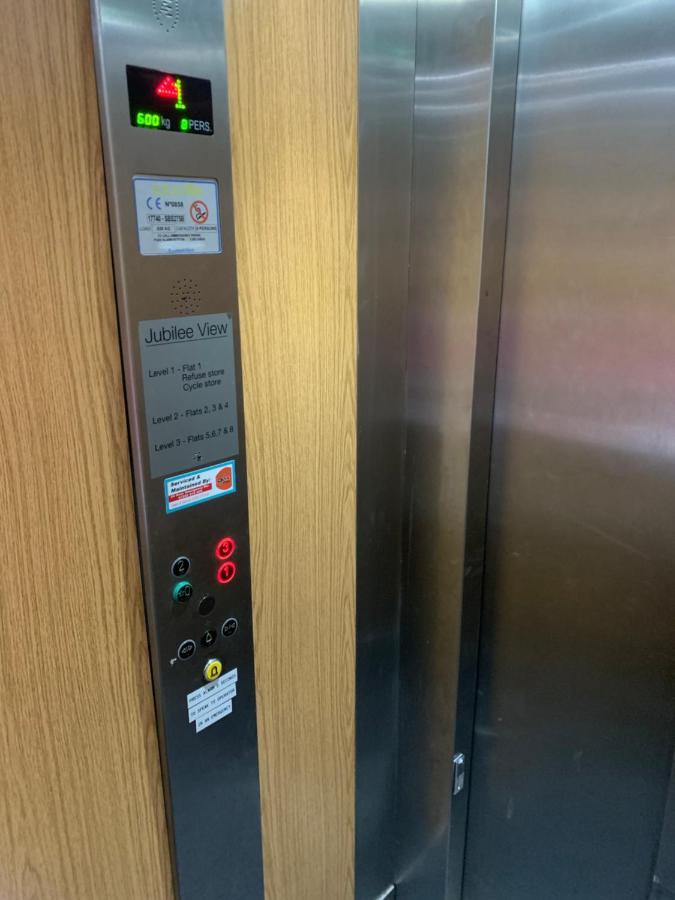 Amazing Sea Views ,Brilliant Location Apartment 웨이머스만 외부 사진